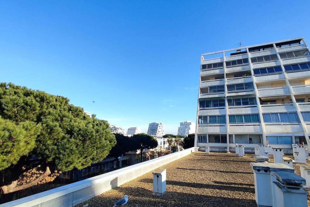 Апартаменты Grand Voile - Hyper Centre, Climatisation, Vue Panoramique Sur L'Architecture De La Grande Motte Экстерьер фото